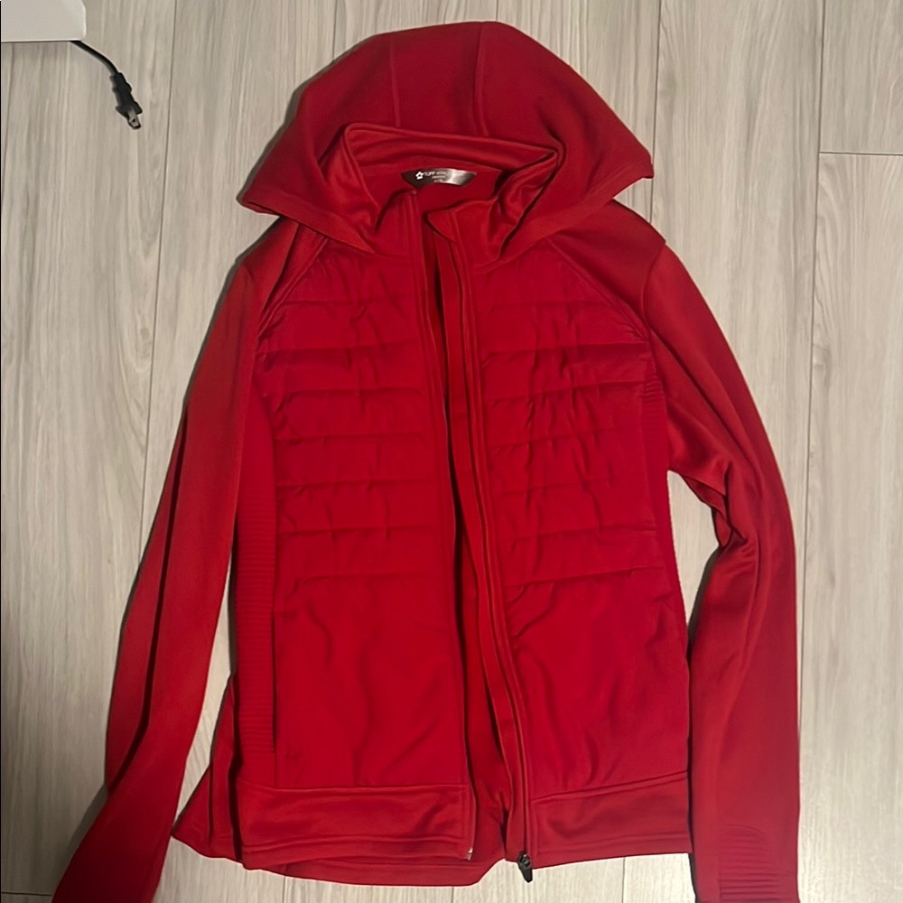 Red Puffer Jacket with Hood and Full-Length Zipper